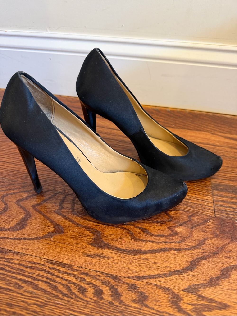 BCBG MaxAzria Black Satin High Heels U.S. Size 7 - 5” Heels
